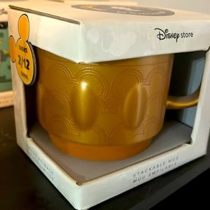Mickey Mouse Memories Limited Edition Mug.